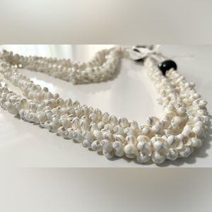 Hawaiian Rope Mongo Shell Leis | White |  The Big Island, Hawaii